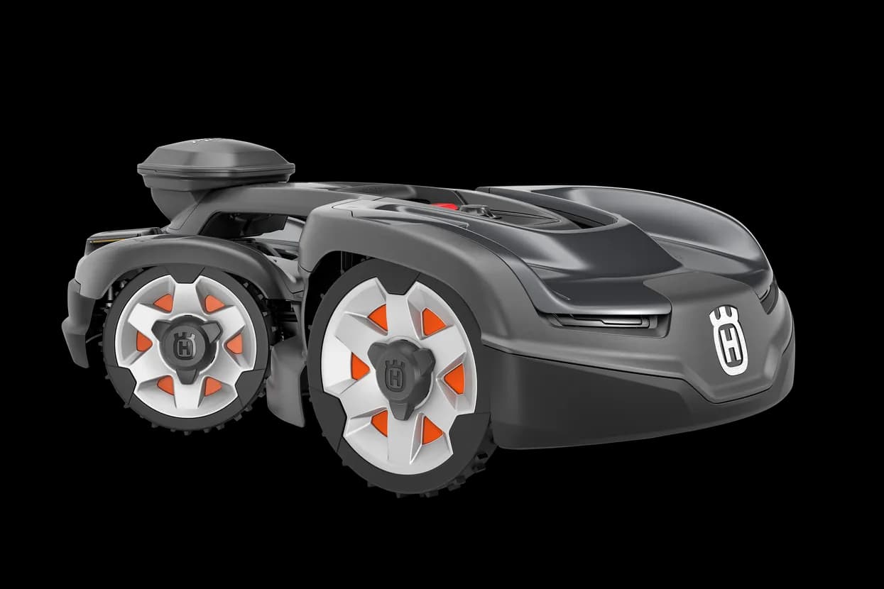 Automower 435 iQ AWD robotic mower